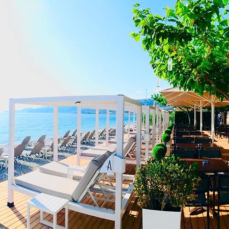 Akrata Beach Hotel Esterno foto
