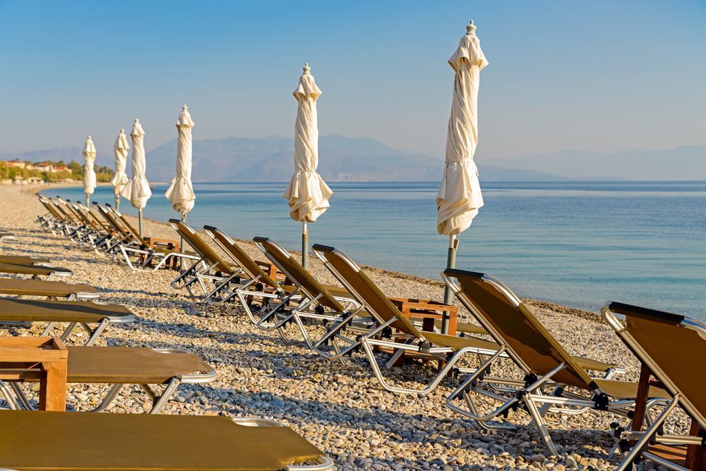 Akrata Beach Hotel Esterno foto